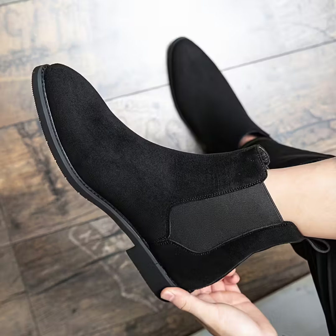 Botines Chelsea para hombre en negro con acabado tipo ante BUENZY